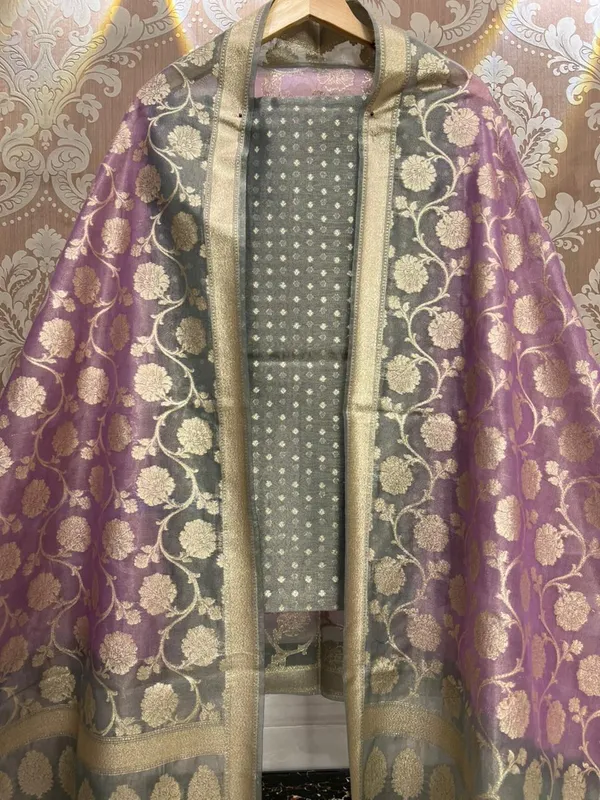 Grey_Tissue_silk_Chunri_Booti_weaved_Banarasi_Suit_with_Floral_Zari_Jaal_Dual_Shade_Dyed_Dupatta_1550ASG_TS2