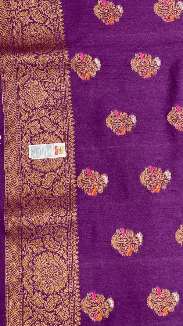 Humairah_Pure_Handloom_Purple_Munga_Silk_Floral_Copper_Zari_Minakari_Booti_and_Floral_Zari_Jaal_Banarasi_Pallu_Zari_Border_and_Purple_Blouse