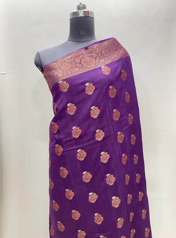 Humairah_Pure_Handloom_Purple_Munga_Silk_Floral_Copper_Zari_Minakari_Booti_and_Floral_Zari_Jaal_Banarasi_Pallu_Zari_Border_and_Purple_Blouse