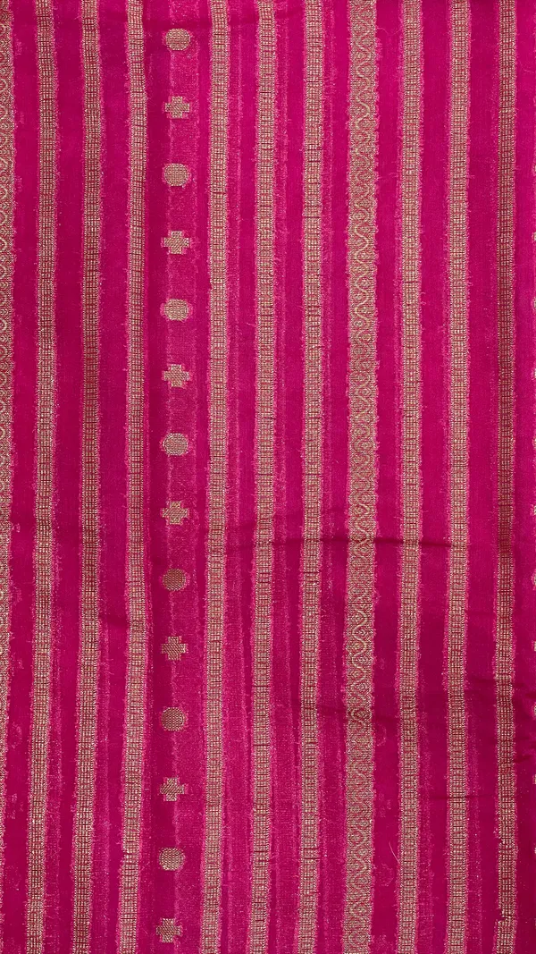 Humairah_Presents_Magenta_Semi_Georgette_Golden_Zari_Stripe_Banarasi_Saree_with_Blouse.