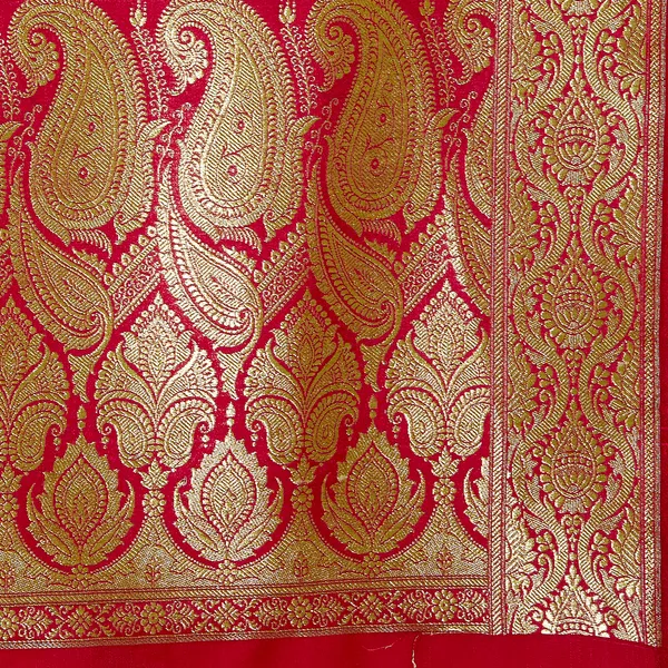 Humairah_Presents_Pink_Satin_Silk_Saree_With_Blouse_Piece_(JA48)
