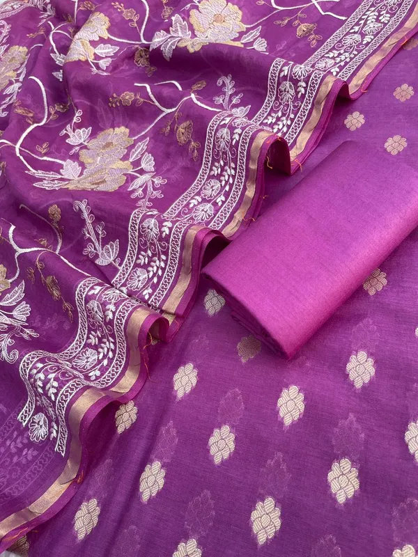 Pure_Mercerized_Purple_Floral_Booti_Banarasi_Suit_with_Heavy_Thread_work_Jaal_Dupatta_1250SKL_PME10