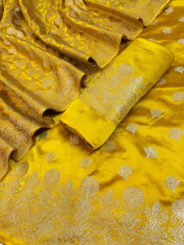 Mustard_Gold_Premium_Handloom_Plain_Floral_Zari_Dyable_Booti_Banarasi_Suit_30AJ_MSR31