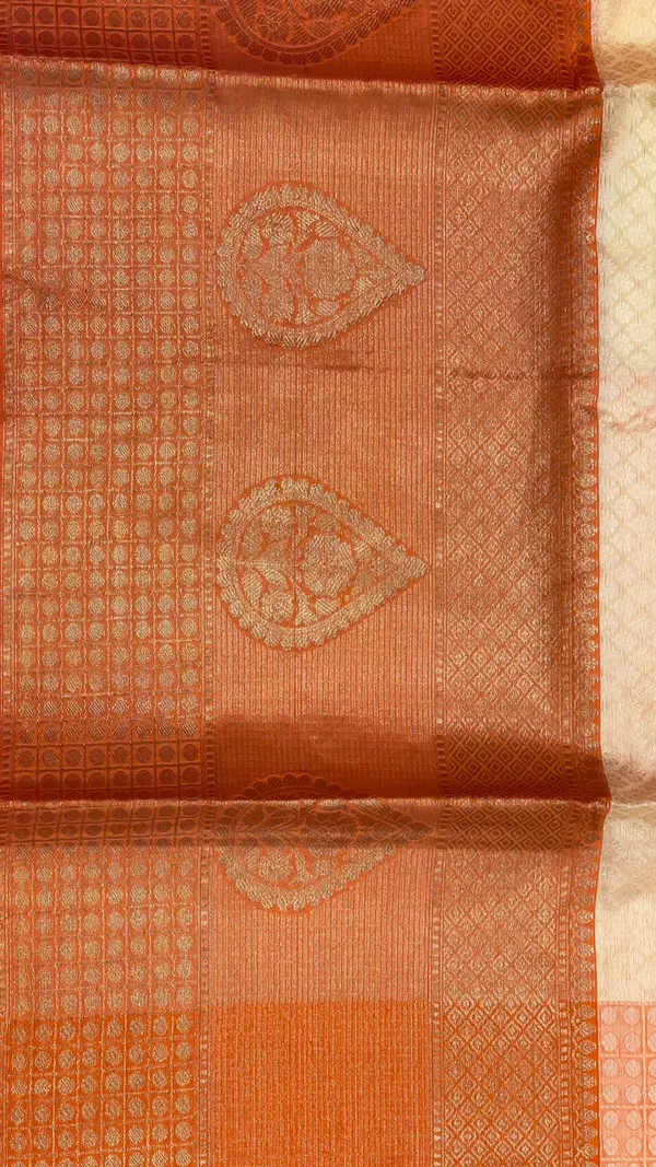 Cream_Art_Silk/Tanchoi_Banarasi_Sarees_For_Women_GEBC15