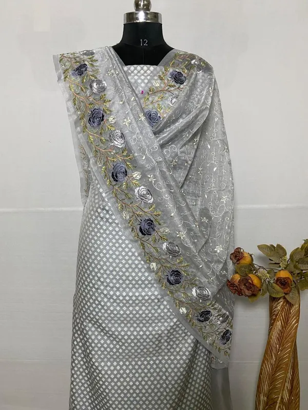 Grey_Banarasi_Cotton_Embroidered_Suit_with_Heavy_Organza_Floral_Embroidery_Dupatta_1200SKL_CSE3