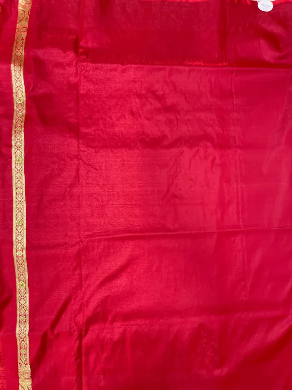 Humairah_Presents_Maroon_Satin_Silk_Half_Half_Patli_Zari_Booti_Low_Stone_Work_Saree_with_Banarasi_Pallu_and_Maroon_Blouse