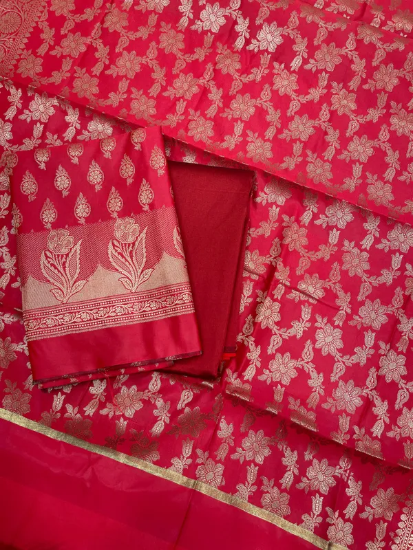 Red_Semi_Silk_Banarasi_3_pcs_Suit_Set_IM_CS10
