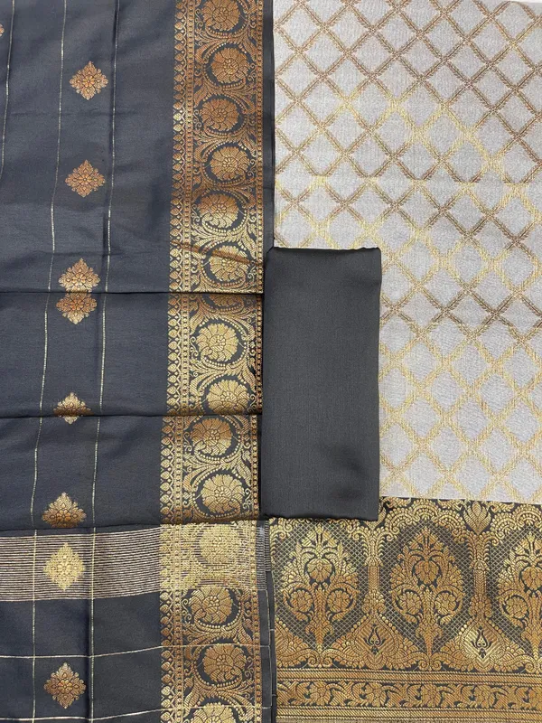 Off_White_Cotton_Silk_Banarasi_3_pcs_Suit_Set__with_Contrast_Black_Dupatta_650ASD_CS7