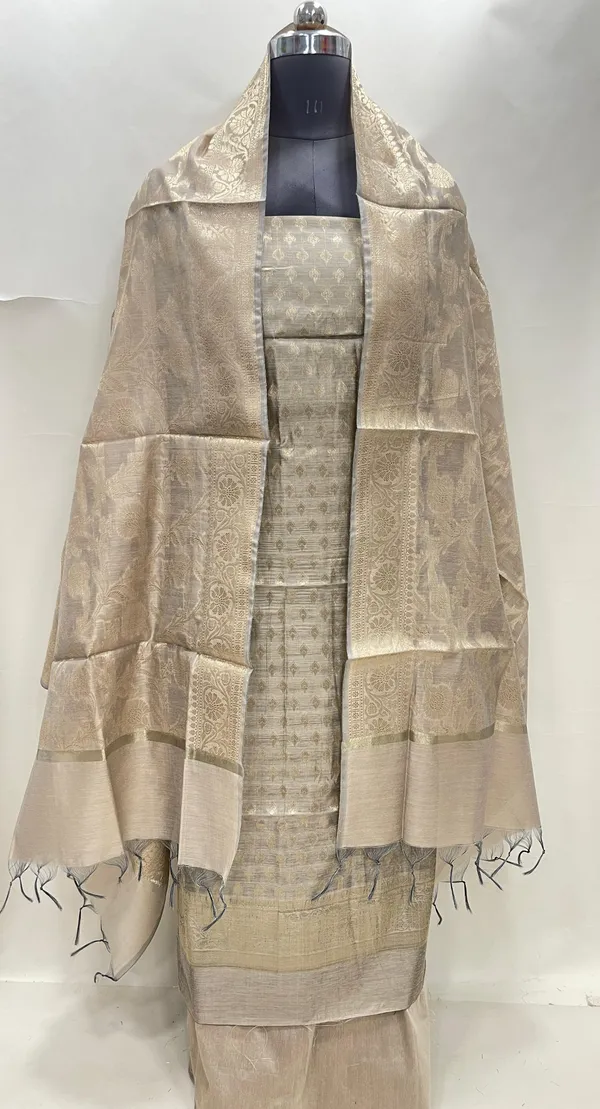 Humairah_Beige_Cotton_Floral_Zari_Chunri_Booti_3_pcs_Suit_set_with_Plain_Bottom_and_Floral_Tilfi_Zari_Jaal_Beige_Dupatta