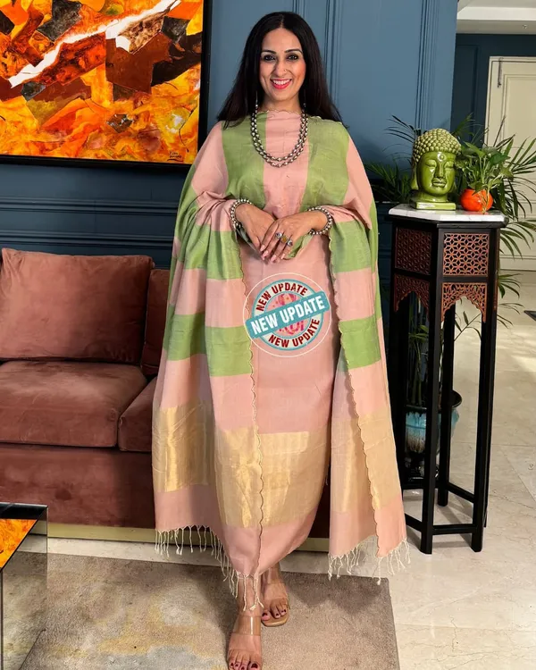 Elegant_Light_Pink_&_Green_Cotton_Silk_Banarasi_Suit_with_Zari_Stripe_Dupatta_750SKL_CS11
