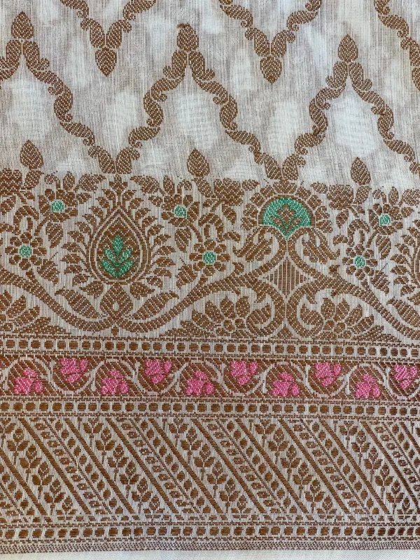 Off_white_Cotton_Resham_Zari_Zig-Zag_Banarasi_Suit_625SHL_CT31