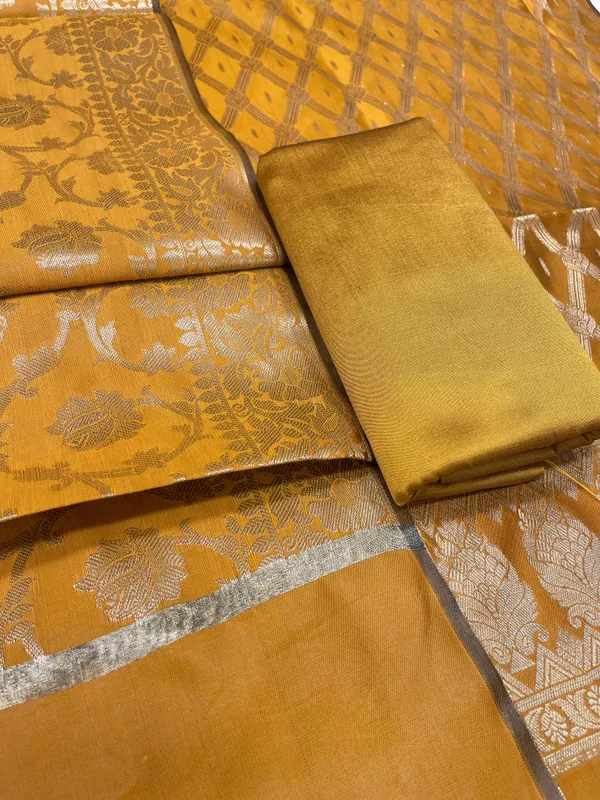 Humairah_Mustard_Gold_Art_Silk_Diagonal_Zari_Zig-Zag_Stripe_3_pcs_Suit_set_with_Plain_Bottom_and_Tilfi_Floral_Zari_Diagonal_Mustard_Gold_Dupatta