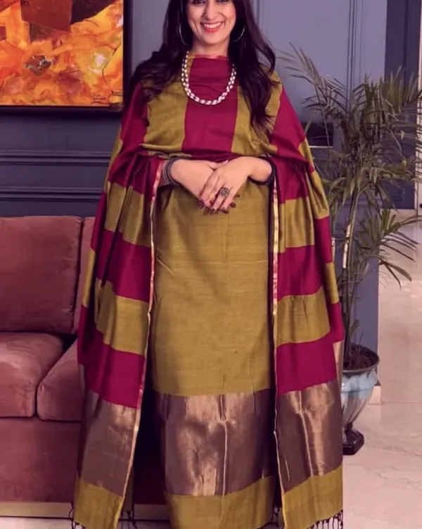 Mustard_Cotton_Stripe_Zari_Patta_Banarasi_Suit_650SKL_CS17