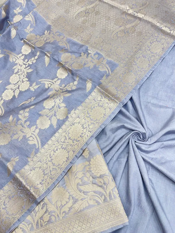 Humairah_Presents_Grey_Floral_Zari_Jaal_3pcs_Suit_with_Grey_Floral_Zari_Jaal_Dupatta_and_Plain_Grey_Bottom