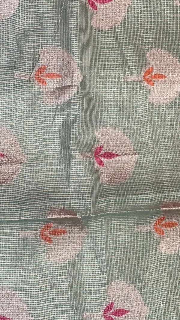 Beige_Cotton_Blend_Banarasi_Sarees_For_Women_GEHKR_76