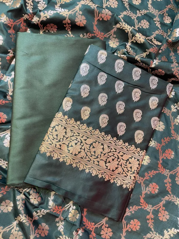 Dark_Green_Semi_Silk_Floral_Zari_Booti_Banarasi_3_pcs_Suit_Set_900AJ_SK19