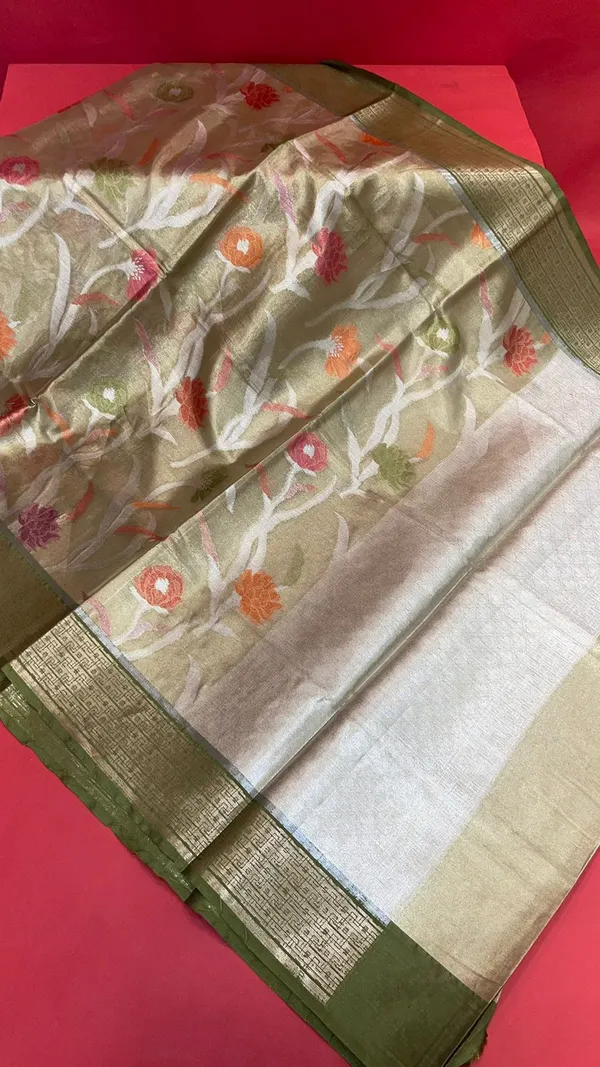Gold_Tissue_Banarasi_Sarees_For_Women_GEASF_50