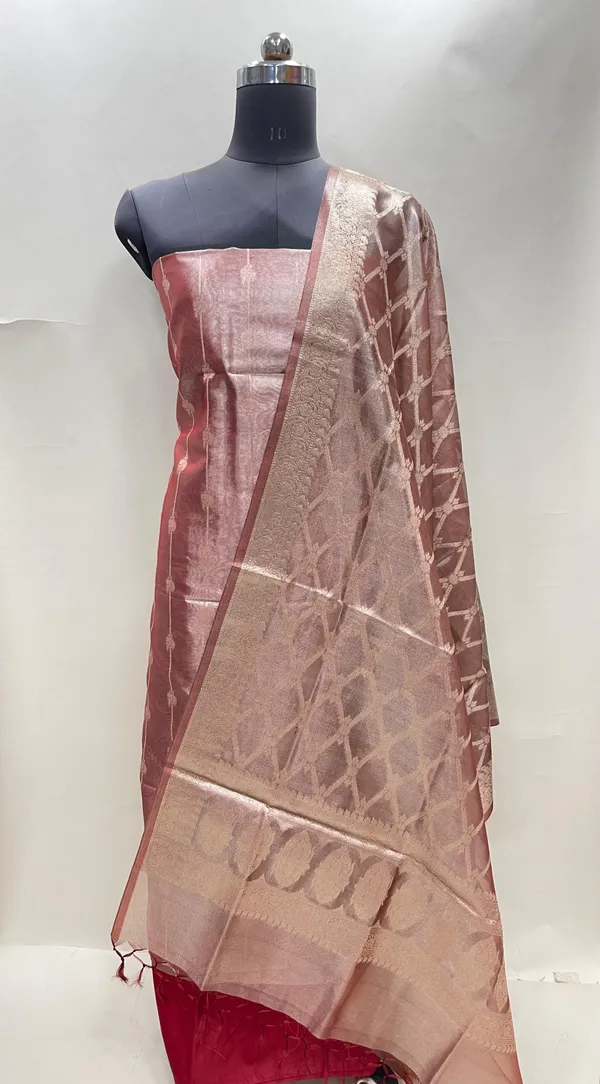 Humairah_Magenta_Tissue_Silk_Floral_Zari_Stripe_Booti_3_pcs_Suit_Set_with_Plain_Bottom_and_Floral_Zari_Checkered_Jaal_Magenta_Dupatta