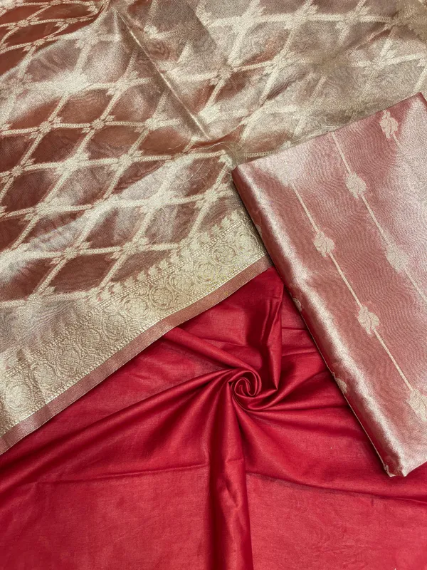 Humairah_Magenta_Tissue_Silk_Floral_Zari_Stripe_Booti_3_pcs_Suit_Set_with_Plain_Bottom_and_Floral_Zari_Checkered_Jaal_Magenta_Dupatta