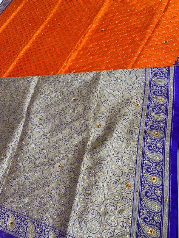 Humairah_Presents_Orange_Tanchoi_Silk_Low_Stone_Work_with_Contrast_Blue_Pallu_Zari_Border_and_Purple_Blouse
