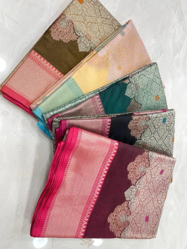Humairah_Presents_Mehndi_Green_Floral_Stripe_Diagonal_Zari_Mina_Jaal_and_Copper_and_Silver_Boota_with_Contrast_Maroon_Pallu_Banarasi_Zari_Border_and_Pink_Blouse