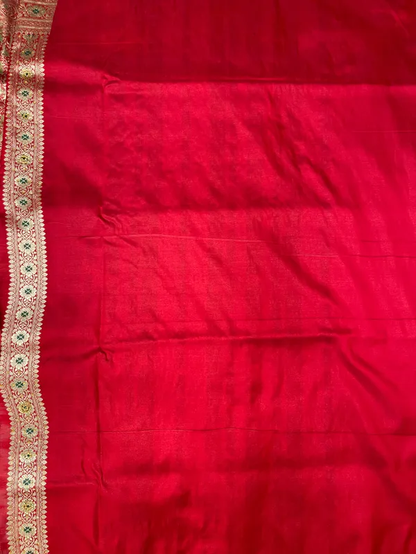 Humairah_Presents_Red_Satin_Silk_Floral_Mina_Zari_Jaal_Low_Stone_Work_Saree_with_Paisley_Floral_Pallu_and_Red_Blouse