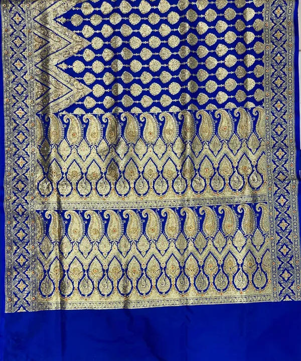 Humairah_Presents_Blue_Satin_Silk_Floral_Zari_Stripe_Heavy_Stone_Work_Banarasi_Saree_with_Skirt_Zig-Zag_Zari_Border_and_Blue_Blouse