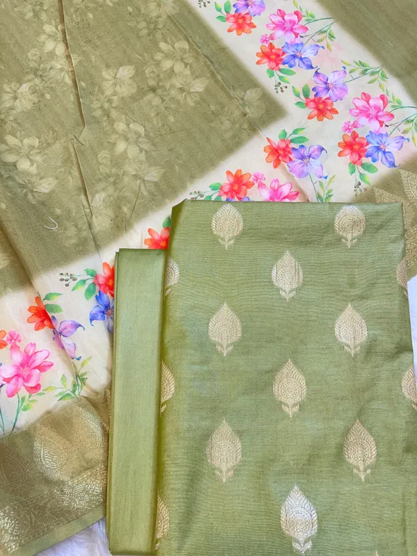 Green_Cotton_Silk_Dyable_Floral_Zari_Booti_with_Digital_Print_Dupatta_Banarasi_3_pcs_Suit_Set_11IM_DCS4