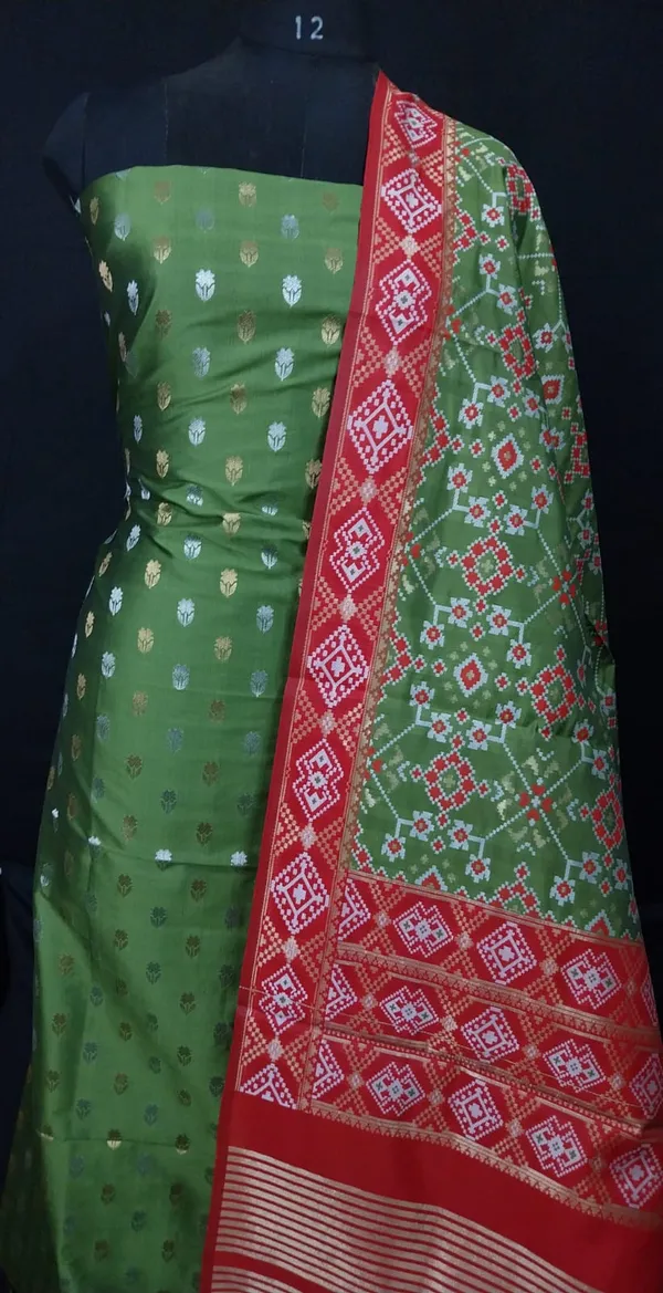 Green_Katan_Silk_Sona_Rupa_Floral_Booti_Banarasi_Suit_with_Patola_Dupatta_700SKL_KSP2