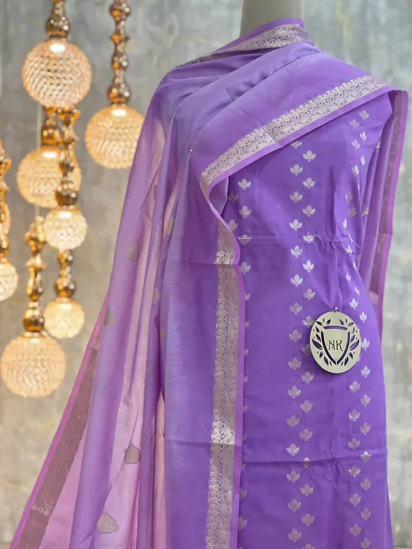 Lavander_Cotton_Silk_Banarasi_Suit_with_Silver_Zari_Booti_&_Elegant_Tassel_Dupatta_1050SKL_CSP4