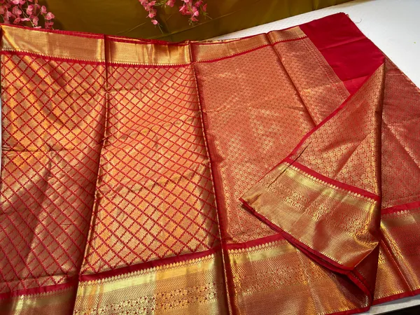 Red_Semi_Kanchi_Silk_Brocade_Skirt_Zari_Border_Banarasi_Saree_MS_SK14