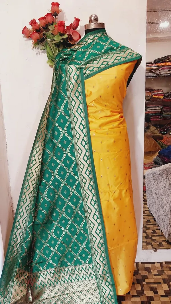 Gold_Biba_Silk_Chunri_Booti_Banarasi_Suit_with_Contrast_Zari_Checkered_Green_Dupatta_625SKL_BBS20