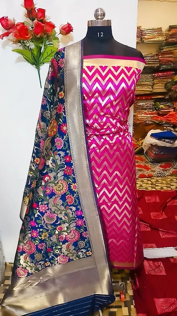 Pink_Katan_Silk_Zig-Zag_With_Multicolor_Mina_Jaal_Navy_Dupatta_Banarasi_Suit_Set_Skl_Kz7