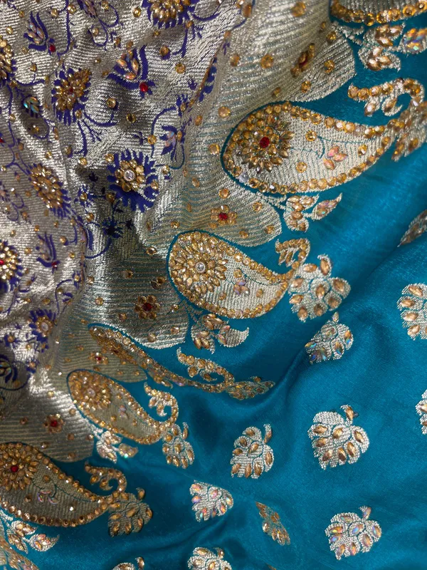 Humairah_Presents_Seagreen_Satin_Silk_Floral_Zari_Booti_Heavy_Stone_Work_Banarasi_Saree_with_Contrast_Purple_Pallu_and_Purple_Blouse_JA30_HW