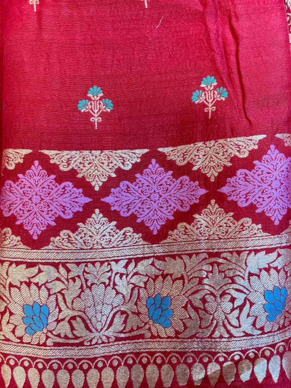 Pure_Handloom_Red_Munga_Silk_Floral_Handbrush_Minakari_Zari_Booti_Banarasi_Suit_85IM_PMUG3