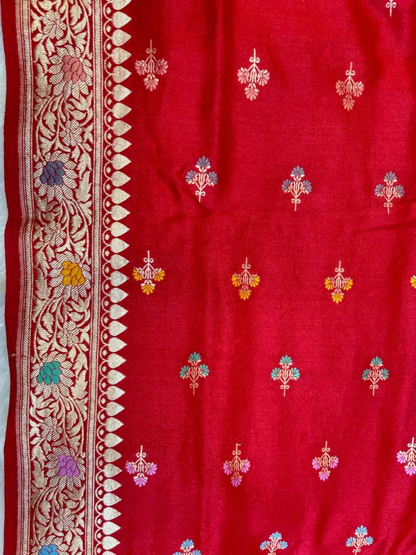 Pure_Handloom_Red_Munga_Silk_Floral_Handbrush_Minakari_Zari_Booti_Banarasi_Suit_85IM_PMUG3