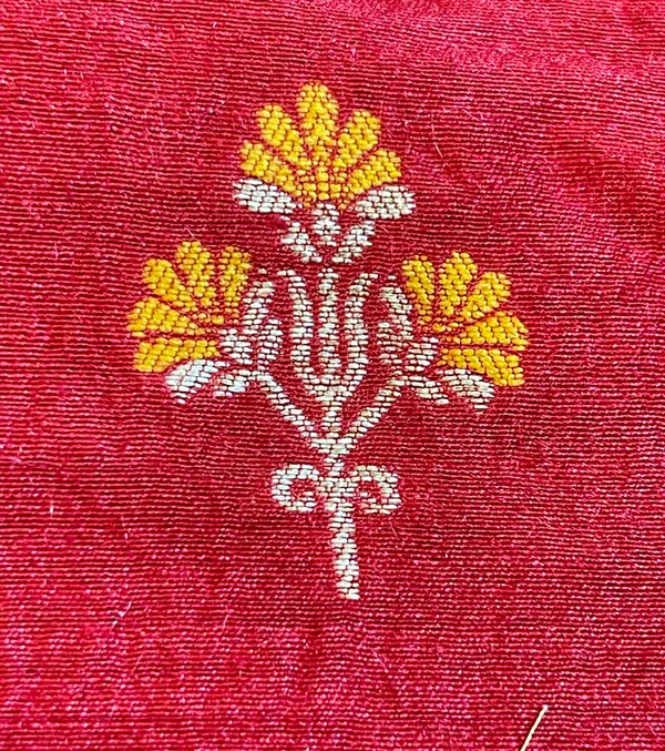 Pure_Handloom_Red_Munga_Silk_Floral_Handbrush_Minakari_Zari_Booti_Banarasi_Suit_85IM_PMUG3