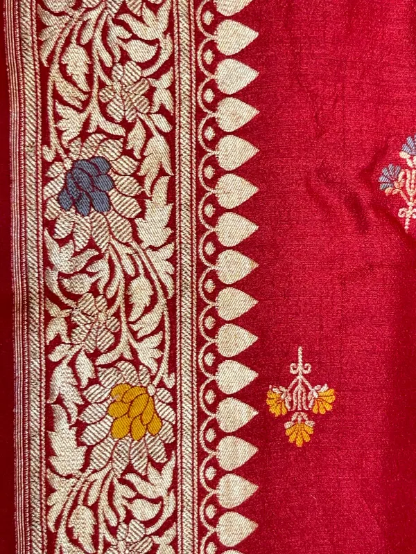 Pure_Handloom_Red_Munga_Silk_Floral_Handbrush_Minakari_Zari_Booti_Banarasi_Suit_85IM_PMUG3