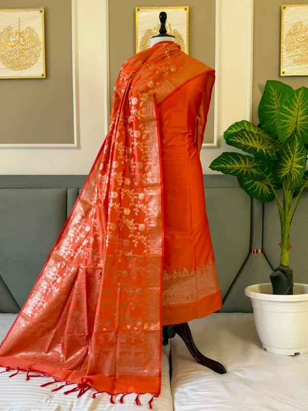 Rust_Orange_Silk_Zari_Temple_Daman_Banarasi_Suit_With_Floral_Zari_Jaal_Dupatta_125PNJ_SL1