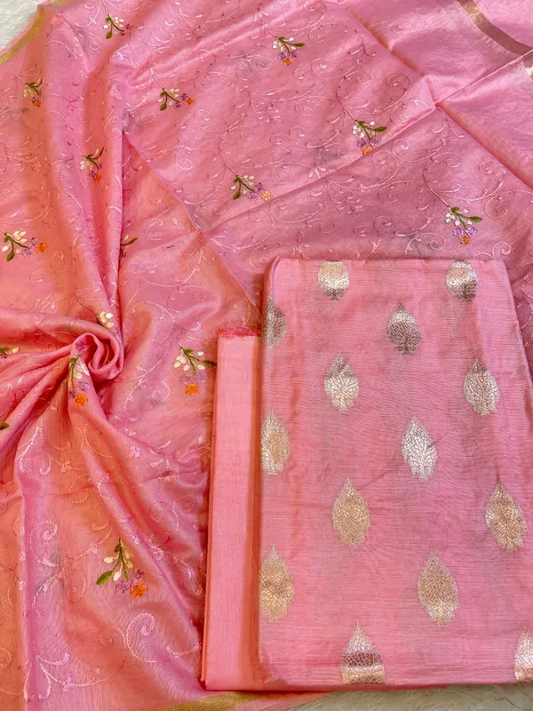 Peach_Cotton_Dyable_Floral_Zari_Booti_with_Embroidery_Resham_Dupatta_Banarasi_Suit_125IM_DCS23