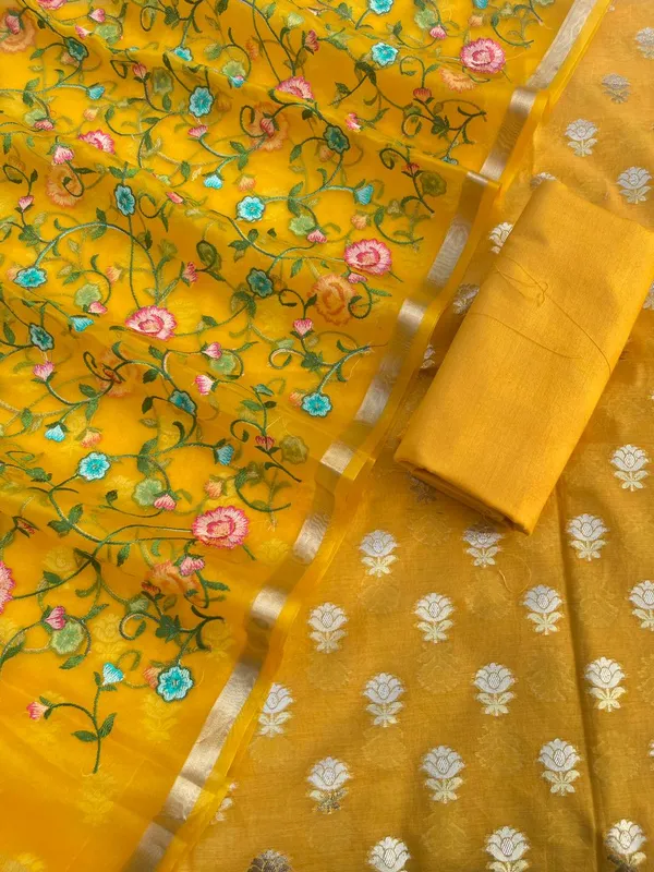 Yellow_Pure_Mercerise_Silk_Silver_Gold_Zari_Booti_with_Organza_Embroidery_Dupatta_Suit_Set_1250SKL_PME25