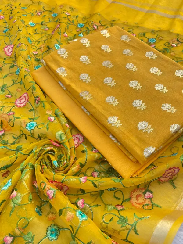 Yellow_Pure_Mercerise_Silk_Silver_Gold_Zari_Booti_with_Organza_Embroidery_Dupatta_Suit_Set_1250SKL_PME25