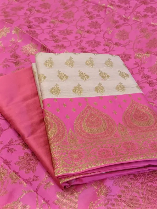 Light_Magenta_Cotton_Floral_Zari_Booti_with_Contrast_Maroon_Silk_Border_Banarasi_Suit_525IM_CTN3