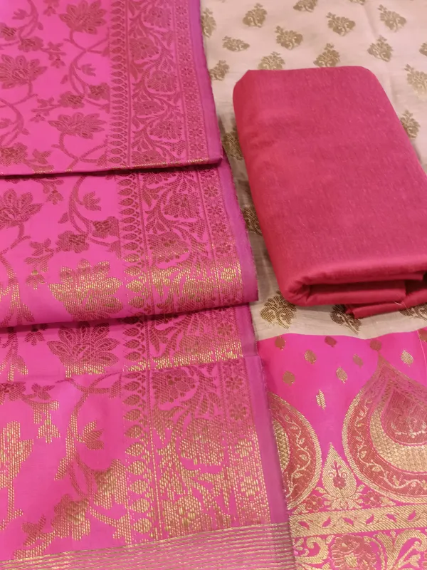 Light_Magenta_Cotton_Floral_Zari_Booti_with_Contrast_Maroon_Silk_Border_Banarasi_Suit_525IM_CTN3