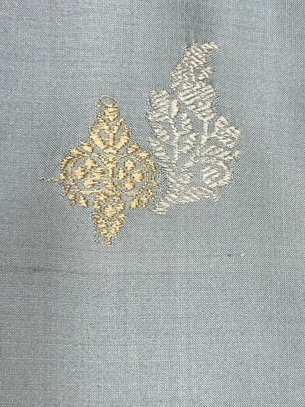 Pure_Handloom_Grey_Katan_Silk_Silver_Zari_Booti_Kadhwa_Banarasi_3_pcs_Suit_Set_14000PR_KS1