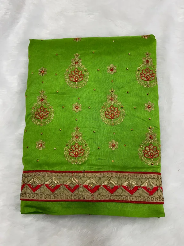 Green_Cotton_Blend_Zari_Embroidery_Banarasi_Saree_600KS_4