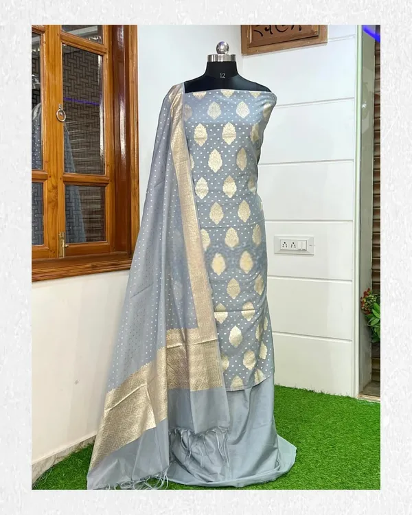 Grey_Pure_Mercerised_Cotton_Floral_Zari_Boota_with_Lorex_weave_Chunri_Booti_Dupatta_12SKL_PML24