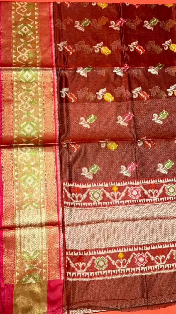 Maroon_Art_Silk_Banarasi_Sarees_For_Women_GEASF_34