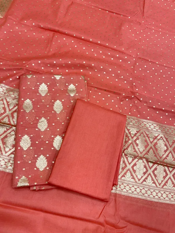 Peach_Pure_Cotton_Self_Design_Banarasi_3_pcs_Suit_Set_IM_PCSD2