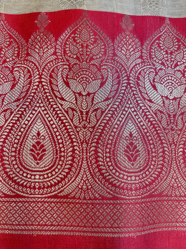 Beige_Art_Silk_Floral_Zari_Booti_Contrast_Banarasi_Suit_with_Red_Dupatta_625AJ_TPT44